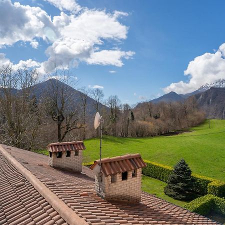 Mountain Lodging With Fireplace And Mountain View Barzio Eksteriør billede